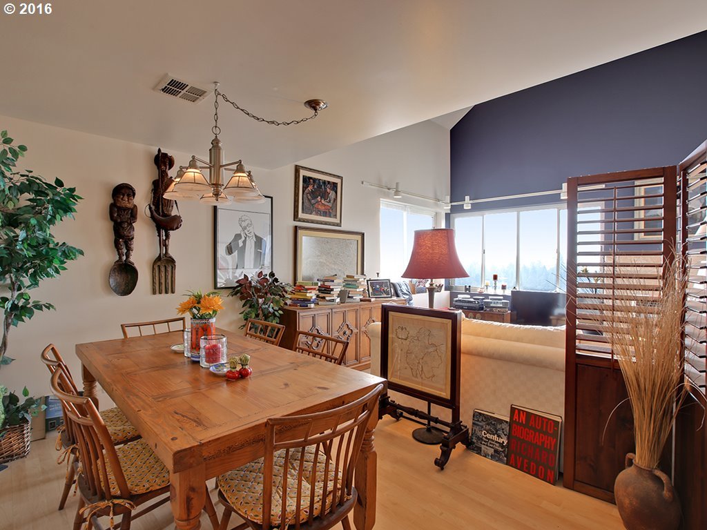 6665 West Burnside Road, Unit 453 Portland, OR 97225 - Photo 18 of 24 Gallery Image 18