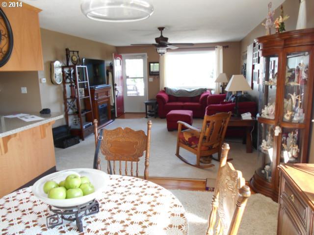 1607 Sallal Road Woodburn, OR 97071 - Photo 7 of 13 Gallery Image 7