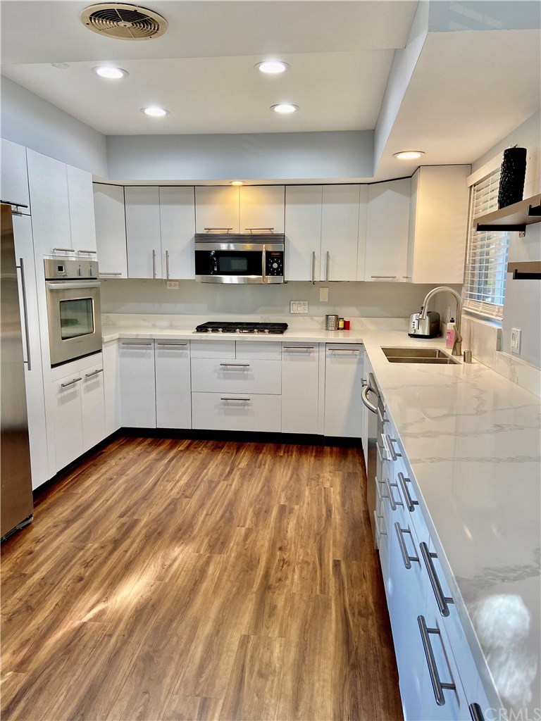 4470 Sheldon Drive La Mesa, CA 91941 - Photo 8 of 39