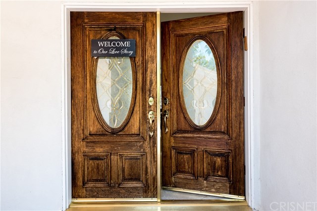 4450 La Barca Drive Tarzana, CA 91356 - Photo 3 of 28