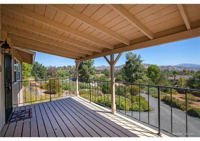11368 Rocoso Road Lakeside, CA 92040 - Photo 9 of 25
