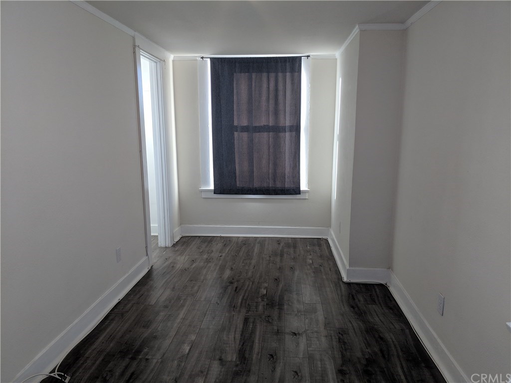 405 West 9th Street Long Beach, CA 90813 - Photo 4 of 7