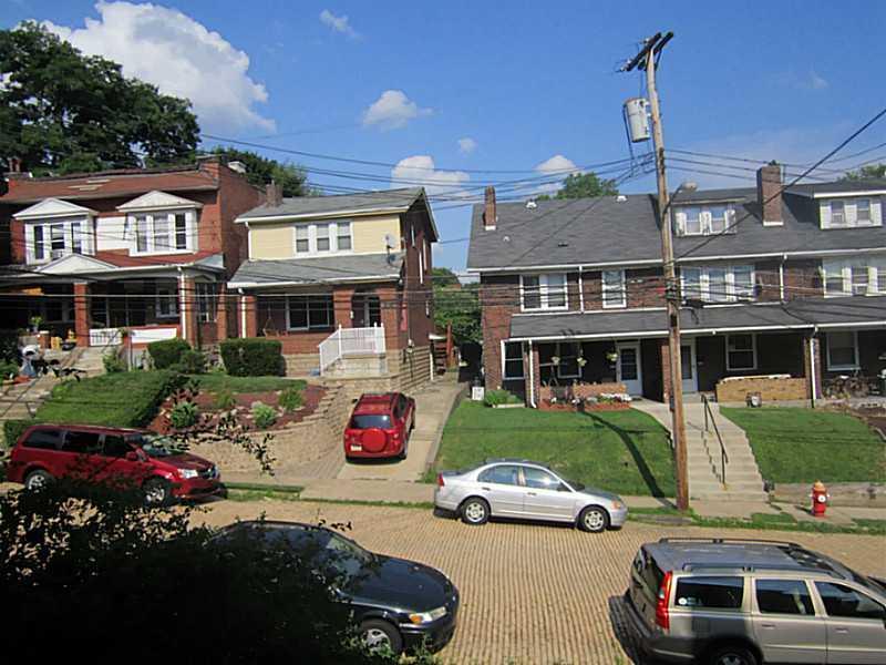2332 Sherbrook Street Pittsburgh, PA 15217 - Photo 7 of 23
