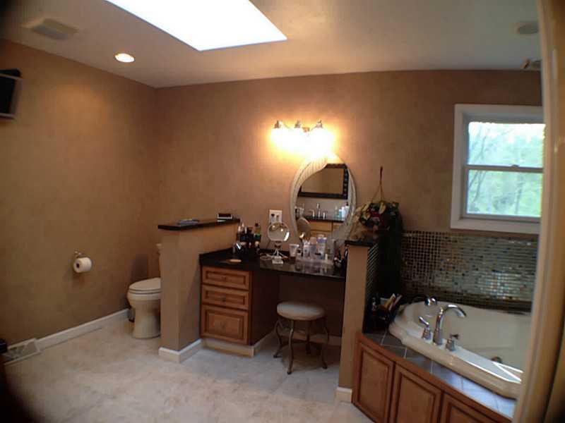 50 Dovercrest Road Eighty Four, PA 15330 - Photo 11 of 25