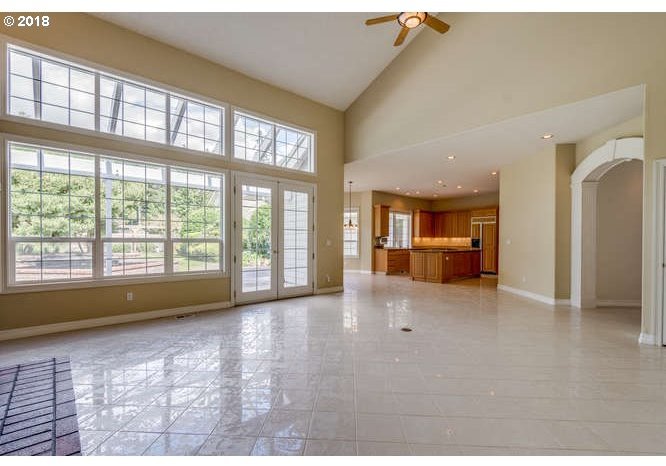 32450 South Wright Road Molalla, OR 97038 - Photo 11 of 32 Gallery Image 11