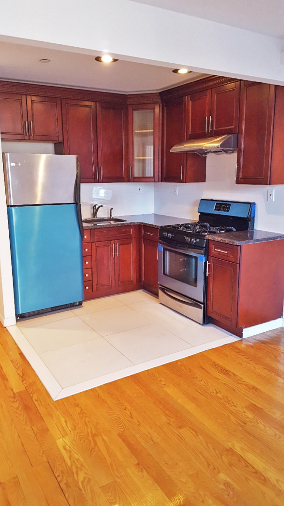 82-20 Britton Avenue, Unit 4B Queens, NY 11373 - Photo 2 of 4