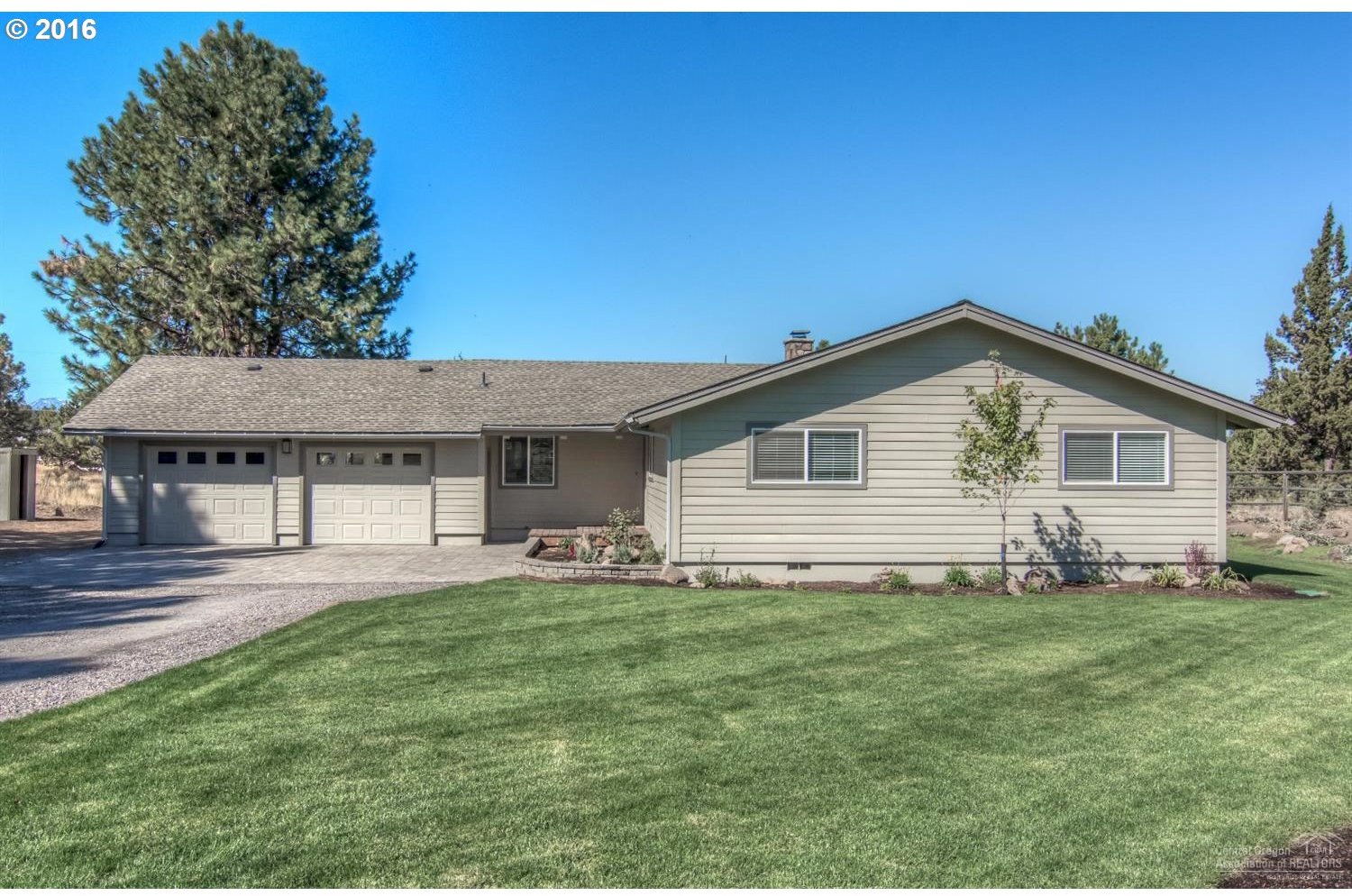 61845 Dobbin Road Bend, OR 97702 - Photo 19 of 25