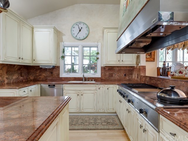 6 Dapplegray Lane Rolling Hills Estates, CA 90274 - Photo 15 of 53