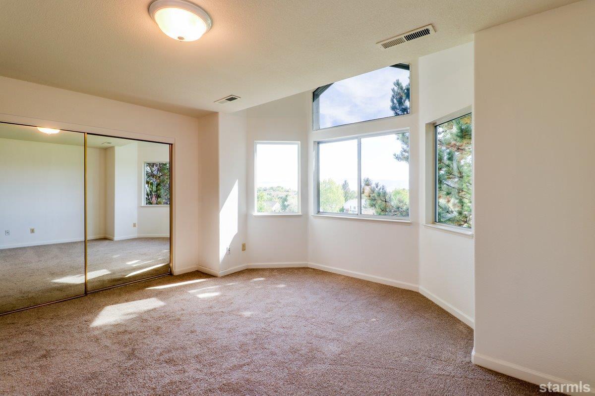 6198 Carriage House Way Reno, NV 89519 - Photo 14 of 24