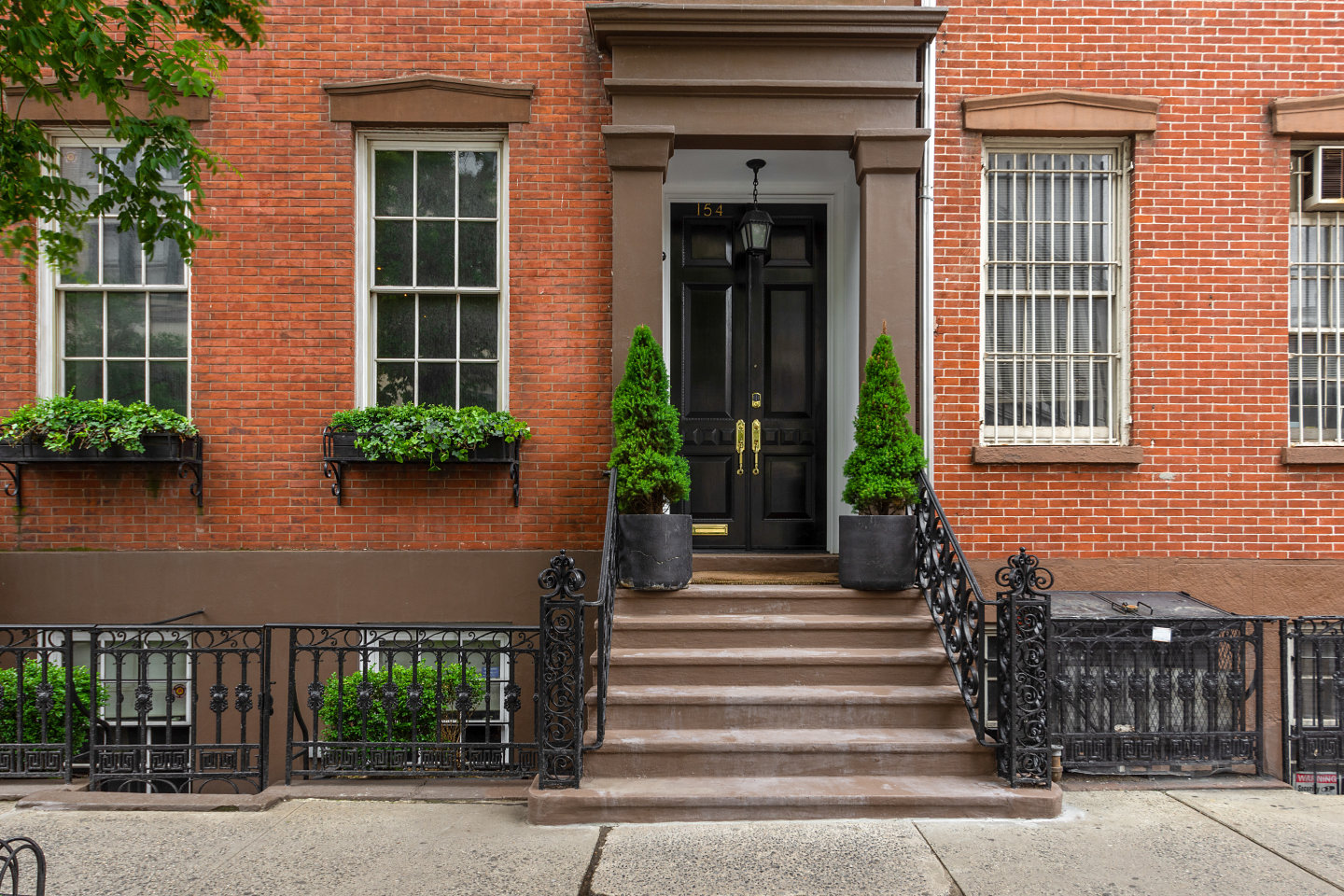 154 Waverly Place Manhattan, NY 10014 - Photo 1 of 8