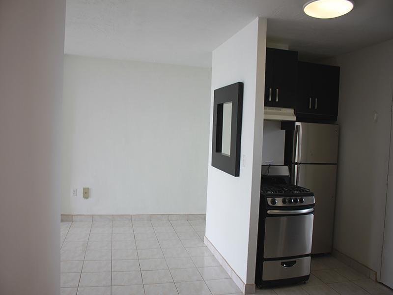 1300 Lincoln Road, Unit B702 Miami Beach, FL 33139 - Photo 7 of 14 Gallery Image 7