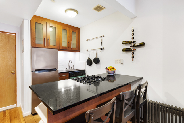 325 3rd Street, Unit 1C Brooklyn, NY 11215 - Photo 3 of 7