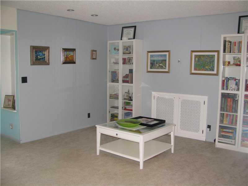 1656 West River Drive Margate, FL 33063 - Photo 13 of 29