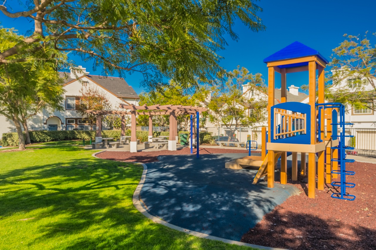 16941 Meadowlark Ridge Road, Unit 3 San Diego, CA 92127 - Photo 23 of 23