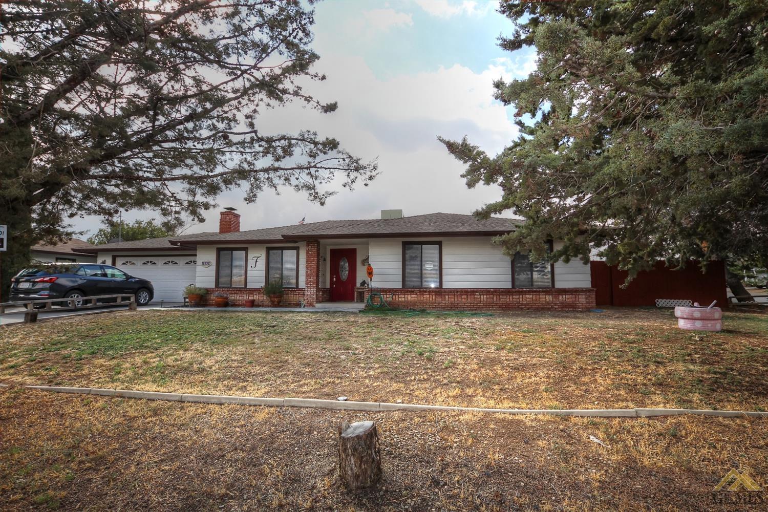 22924 Clover Spring Place Tehachapi, CA 93561 - Photo 1 of 40