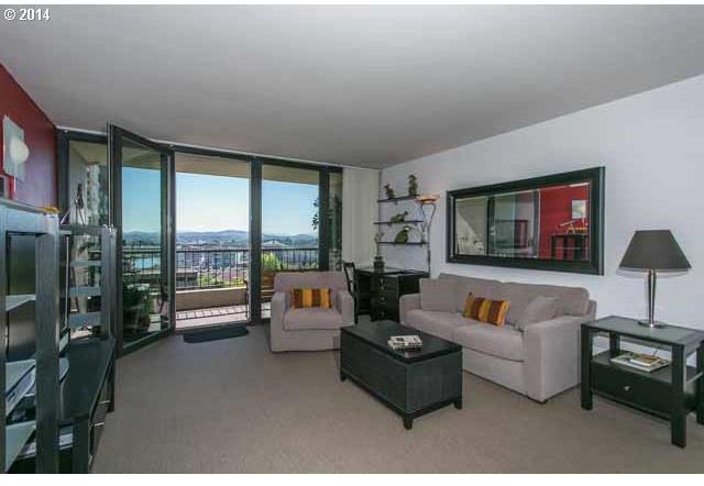 255 Southwest Harrison Street, Unit 10H Portland, OR 97201 - Photo 5 of 16 Gallery Image 5