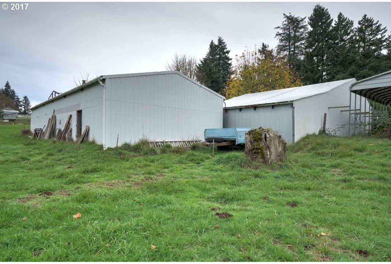 4265 Edison Road Northeast Silverton, OR 97381 - Photo 12 of 22