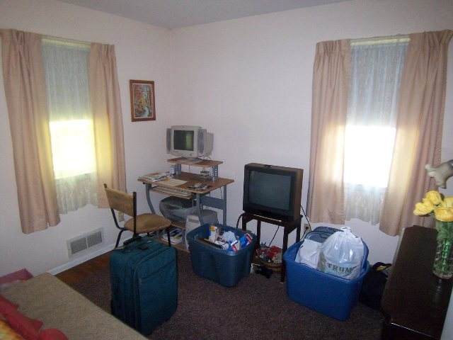 124 Osborne Road Somers Point, NJ 08244 - Photo 6 of 8 Gallery Image 6