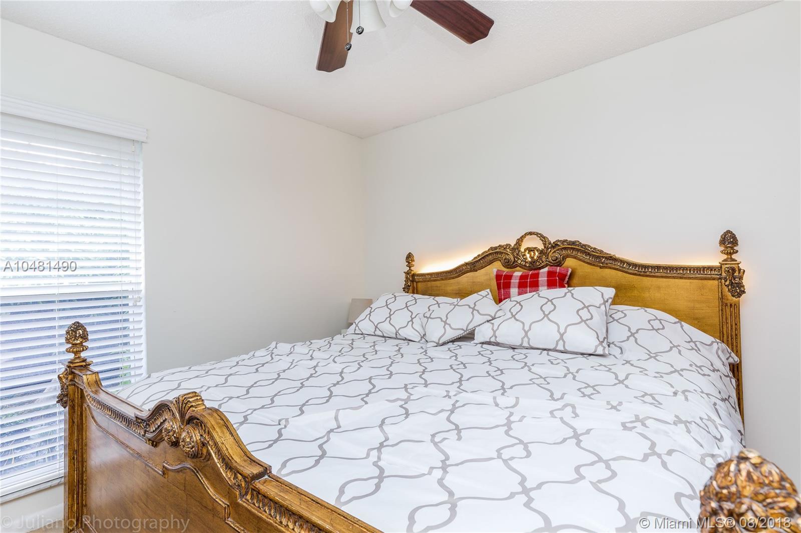 112 Kensington Road Hollywood, FL 33021 - Photo 18 of 47 Gallery Image 18