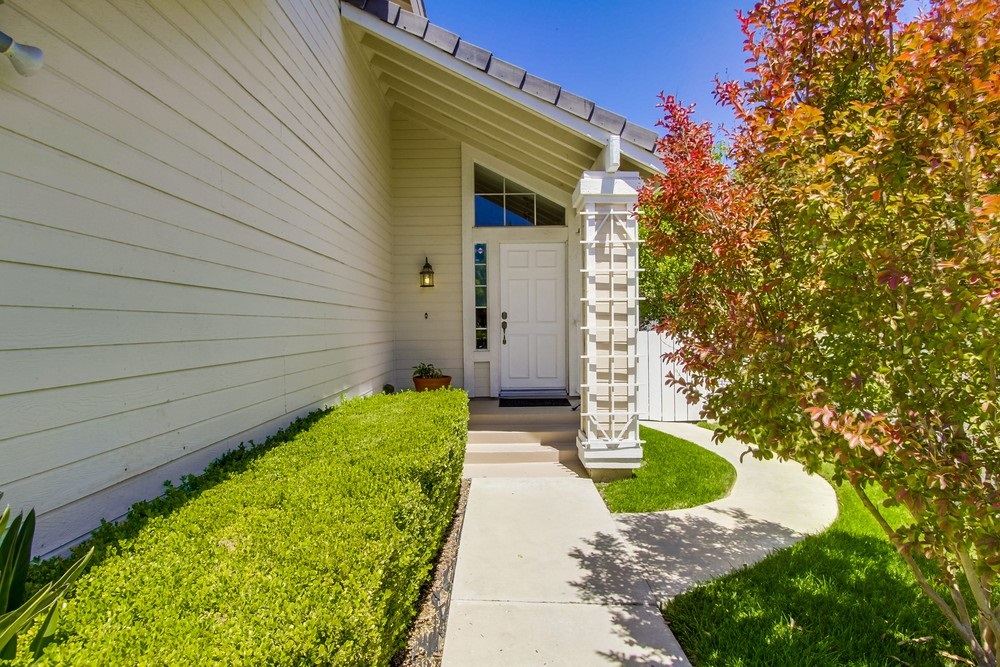 11935 Eastbourne Road San Diego, CA 92128 - Photo 4 of 25