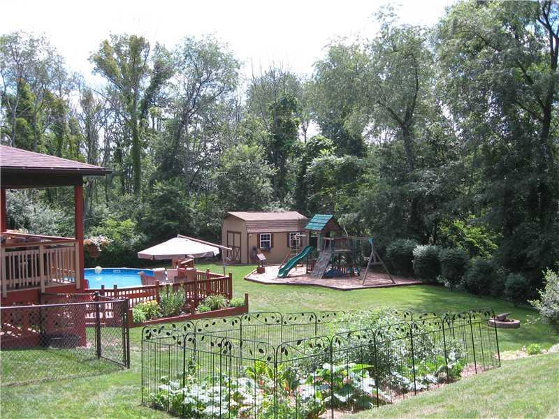 4142 Wallace Road Allison Park, PA 15101 - Photo 21 of 25