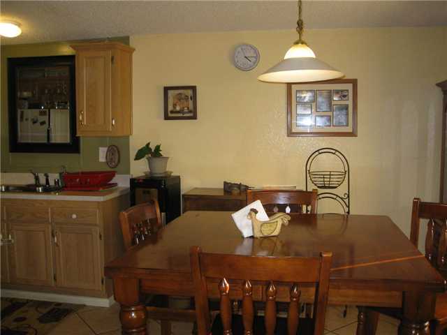 1638 Calavo Road, Unit 77 Fallbrook, CA 92028 - Photo 7 of 17