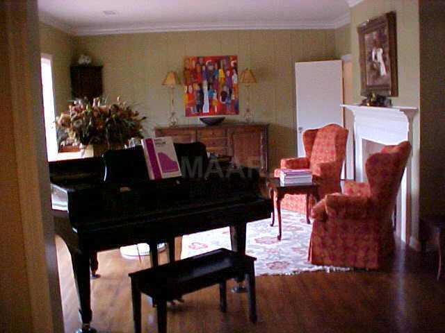 3780 Walnut Grove Road Memphis, TN 38111 - Photo 2 of 10