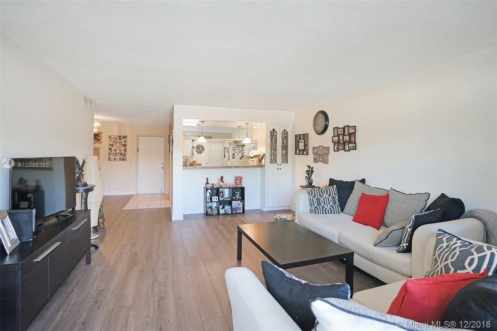 5790 Stirling Road, Unit 213 Hollywood, FL 33021 - Photo 14 of 30