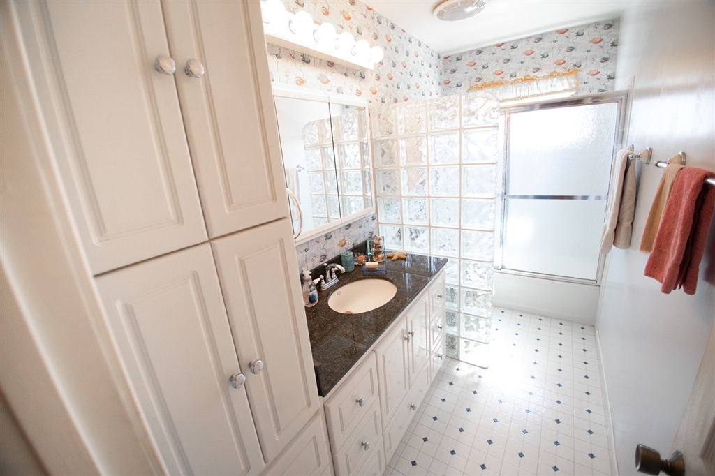 13246 Ha Hana Road Lakeside, CA 92040 - Photo 10 of 19 Gallery Image 10