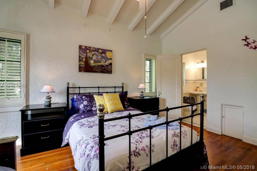 5565 La Gorce Drive Miami Beach, FL 33140 - Photo 23 of 30