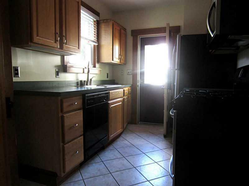143 Perrymont Road Pittsburgh, PA 15237 - Photo 12 of 23 Gallery Image 12