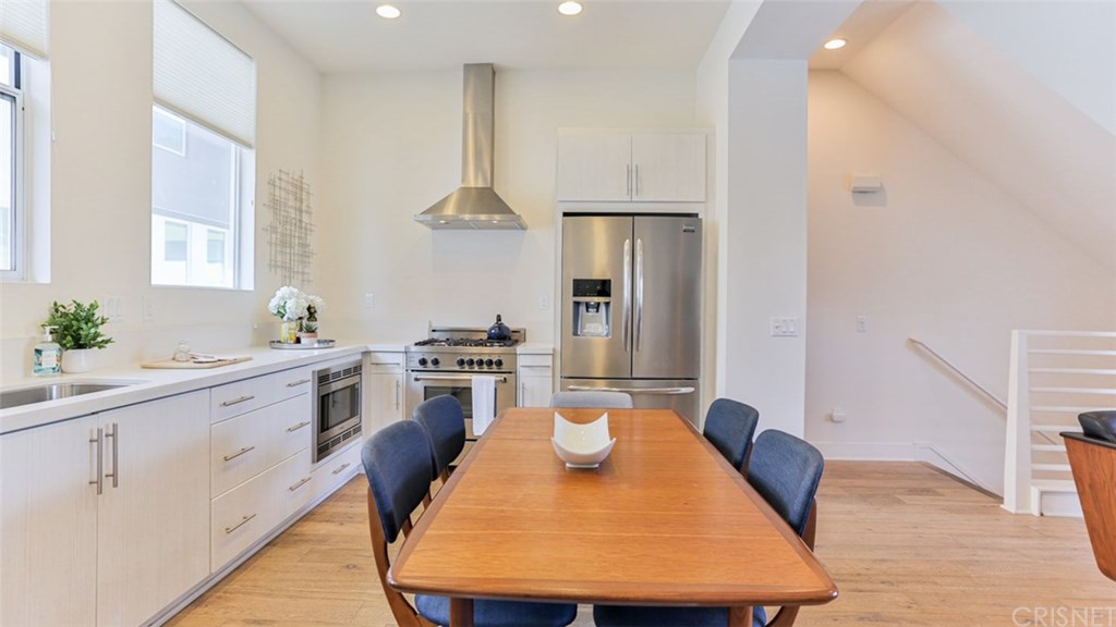 2203 Edendale Lane Silver Lake, CA 90026 - Photo 8 of 39