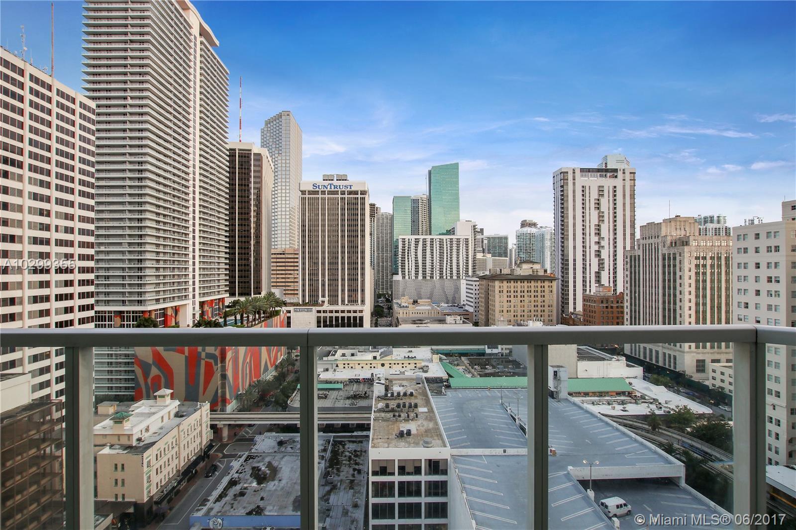 253 Northeast 2nd Street, Unit 1710 Miami, FL 33132 - Photo 4 of 35