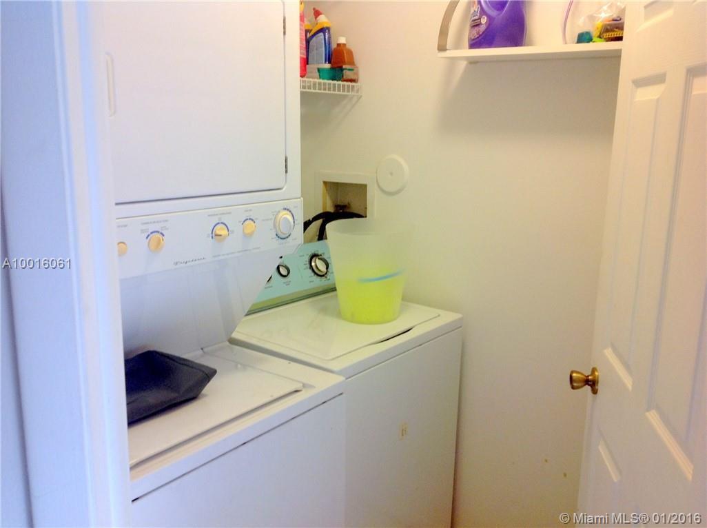 507 Racquet Club Road, Unit 60 Weston, FL 33326 - Photo 8 of 15