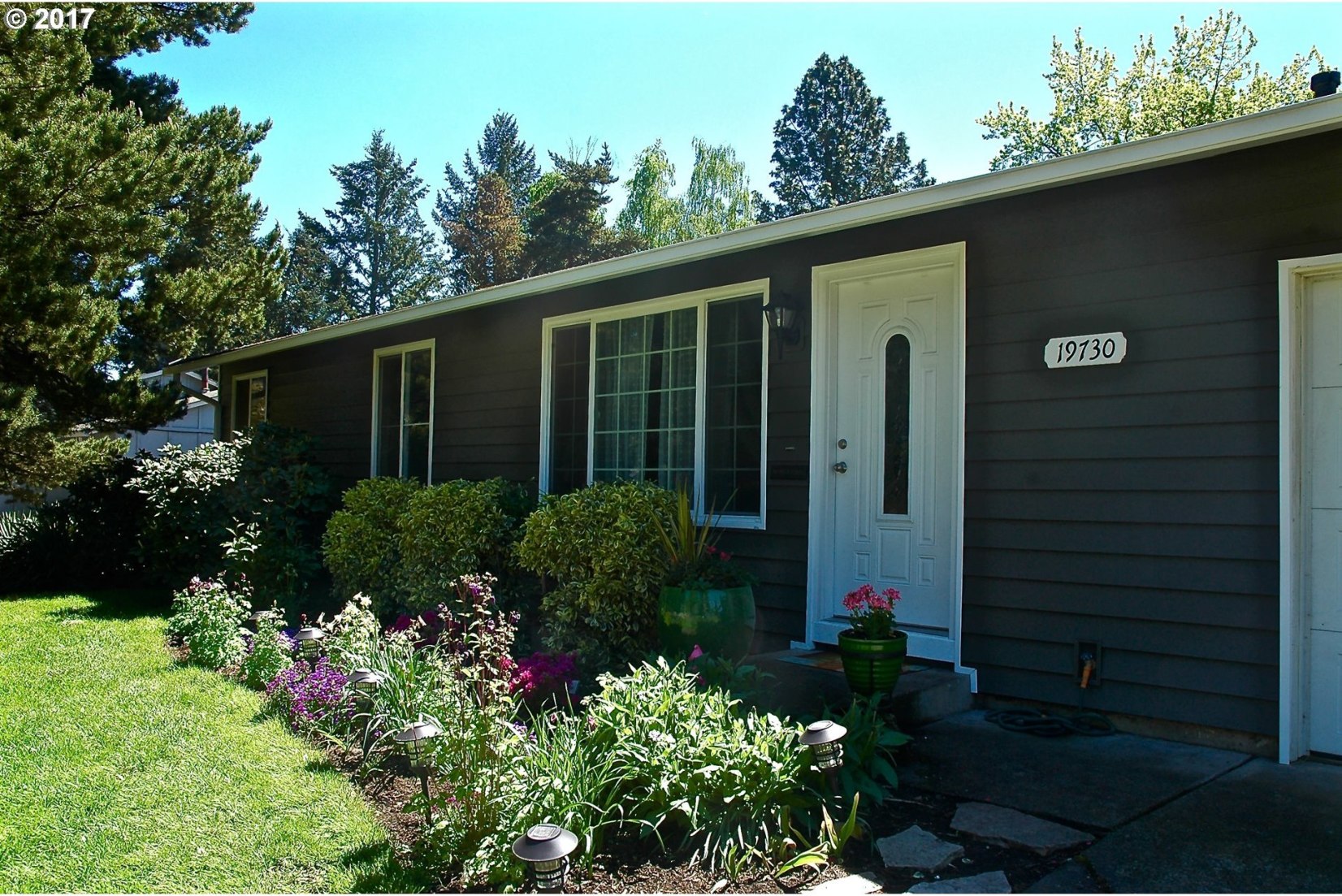 19730 Southwest Rosa Road Aloha, OR 97078 - Photo 2 of 20 Gallery Image 2