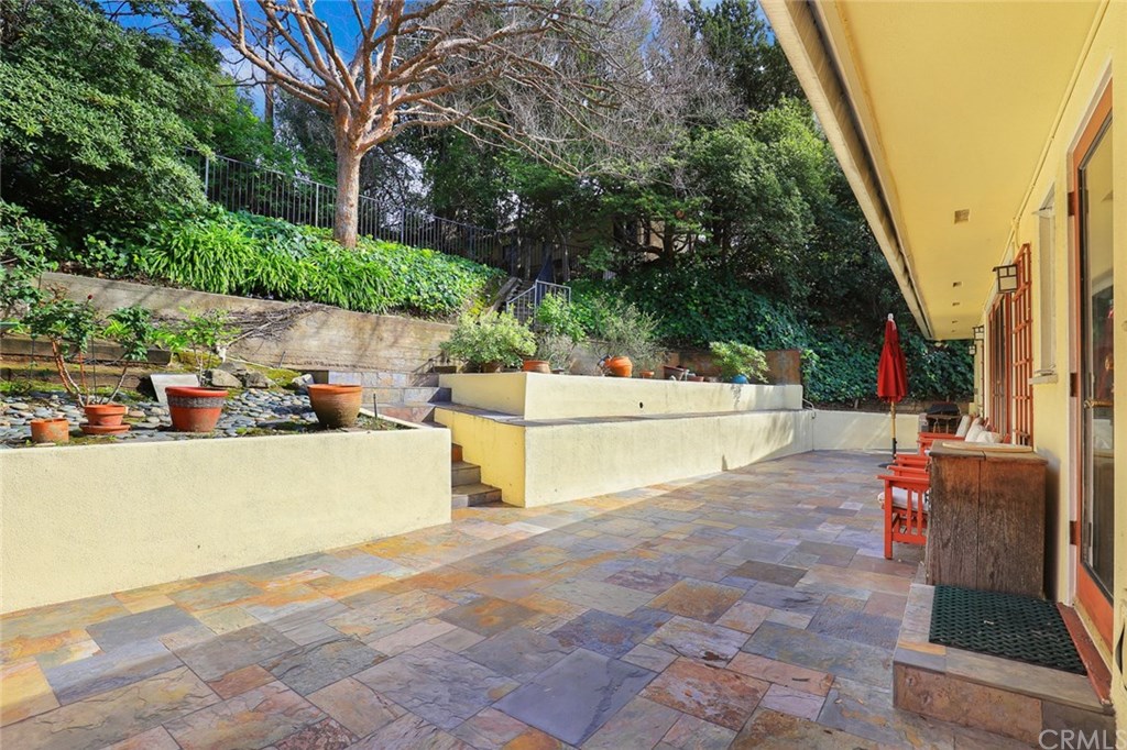 356 Cherry Drive Pasadena, CA 91105 - Photo 25 of 30