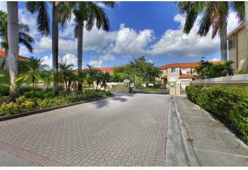 14213 Southwest 126th Place Miami, FL 33186 - Photo 25 of 27
