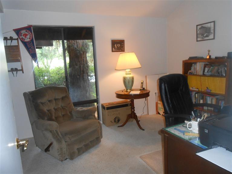 7508 Kroll Way Bakersfield, CA 93309 - Photo 12 of 20