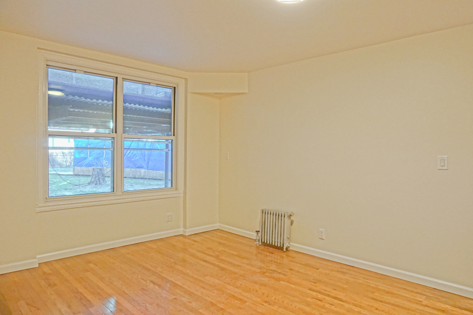 34-47 90th Street, Unit G42 Queens, NY 11372 - Photo 4 of 10