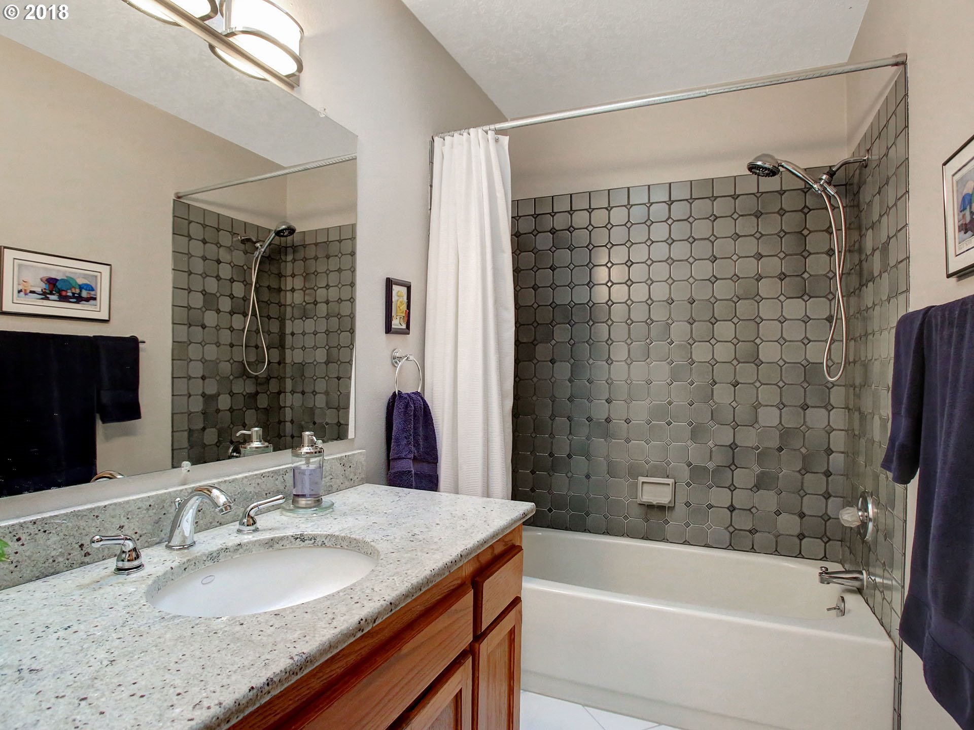 6979 Southwest Windemere Loop Portland, OR 97225 - Photo 14 of 23 Gallery Image 14