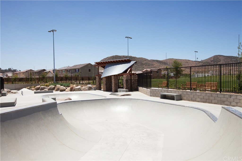 24445 Division Menifee, CA 92584 - Photo 7 of 9