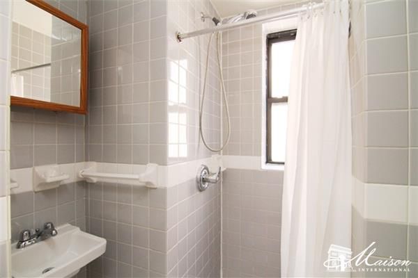 39 Christopher Street, Unit 5A Manhattan, NY 10014 - Photo 6 of 7