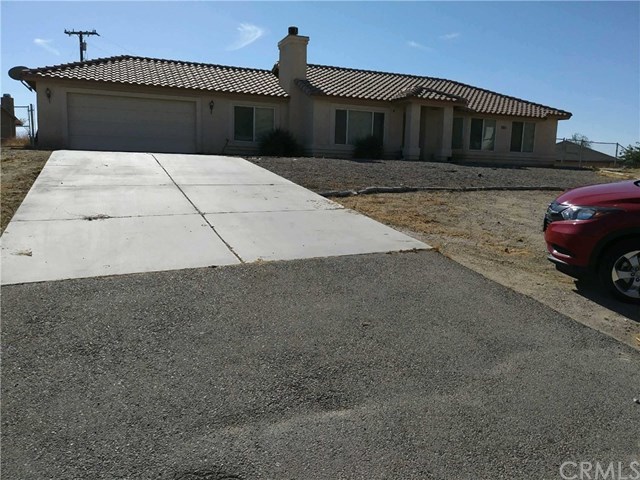 20175 Carlisle Road Apple Valley, CA 92307 - Photo 1 of 1