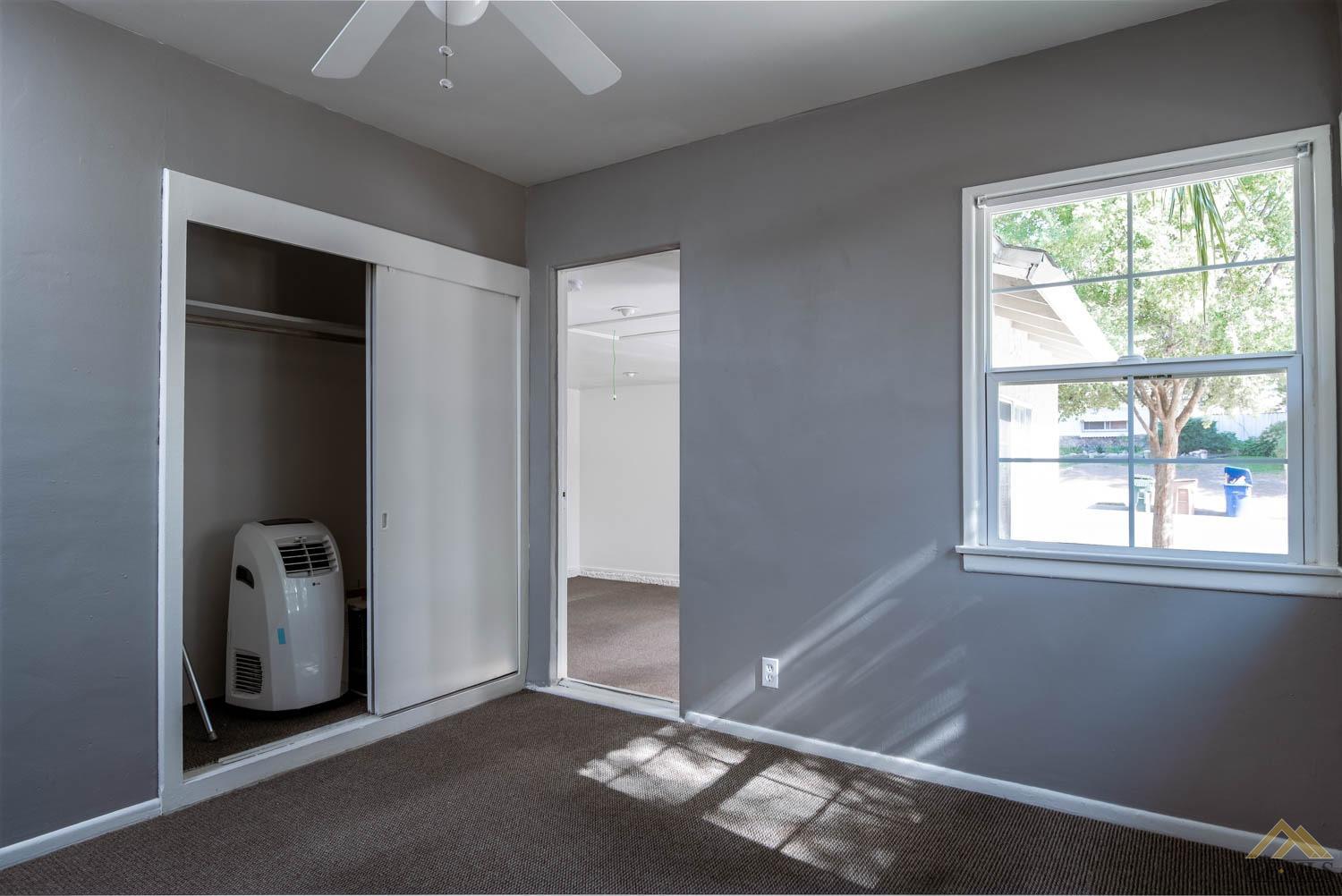 3014 Edwards Avenue Bakersfield, CA 93306 - Photo 8 of 32