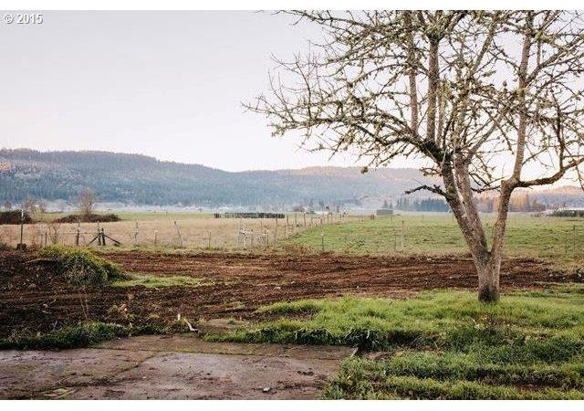 1075 Dairy Loop Road Roseburg, OR 97471 - Photo 7 of 11 Gallery Image 7