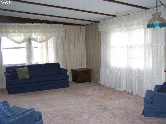 1301 Southwest 33rd Street Pendleton, OR 97801 - Photo 7 of 16