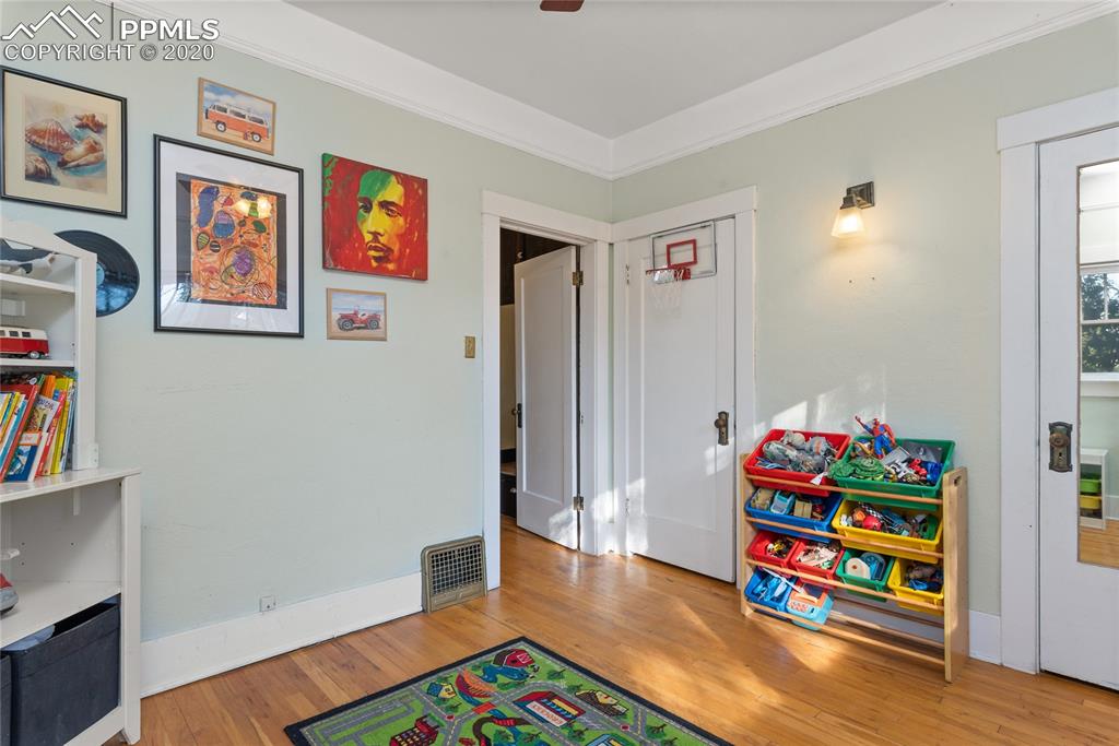 1121 Sunset Road Colorado Springs, CO 80909 - Photo 25 of 35