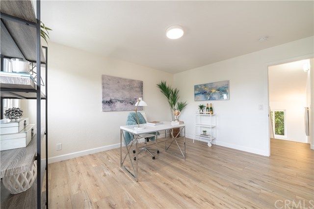 $1,799,999 | 397 La Perle Lane, Costa Mesa, CA 92627