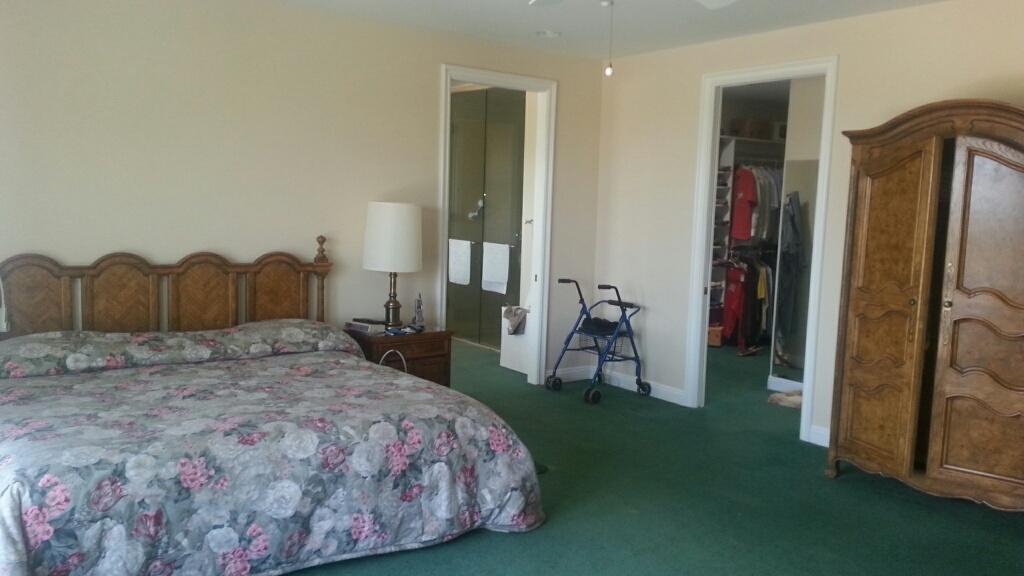 677 Rolling Hills Road Vista, CA 92081 - Photo 10 of 14 Gallery Image 10