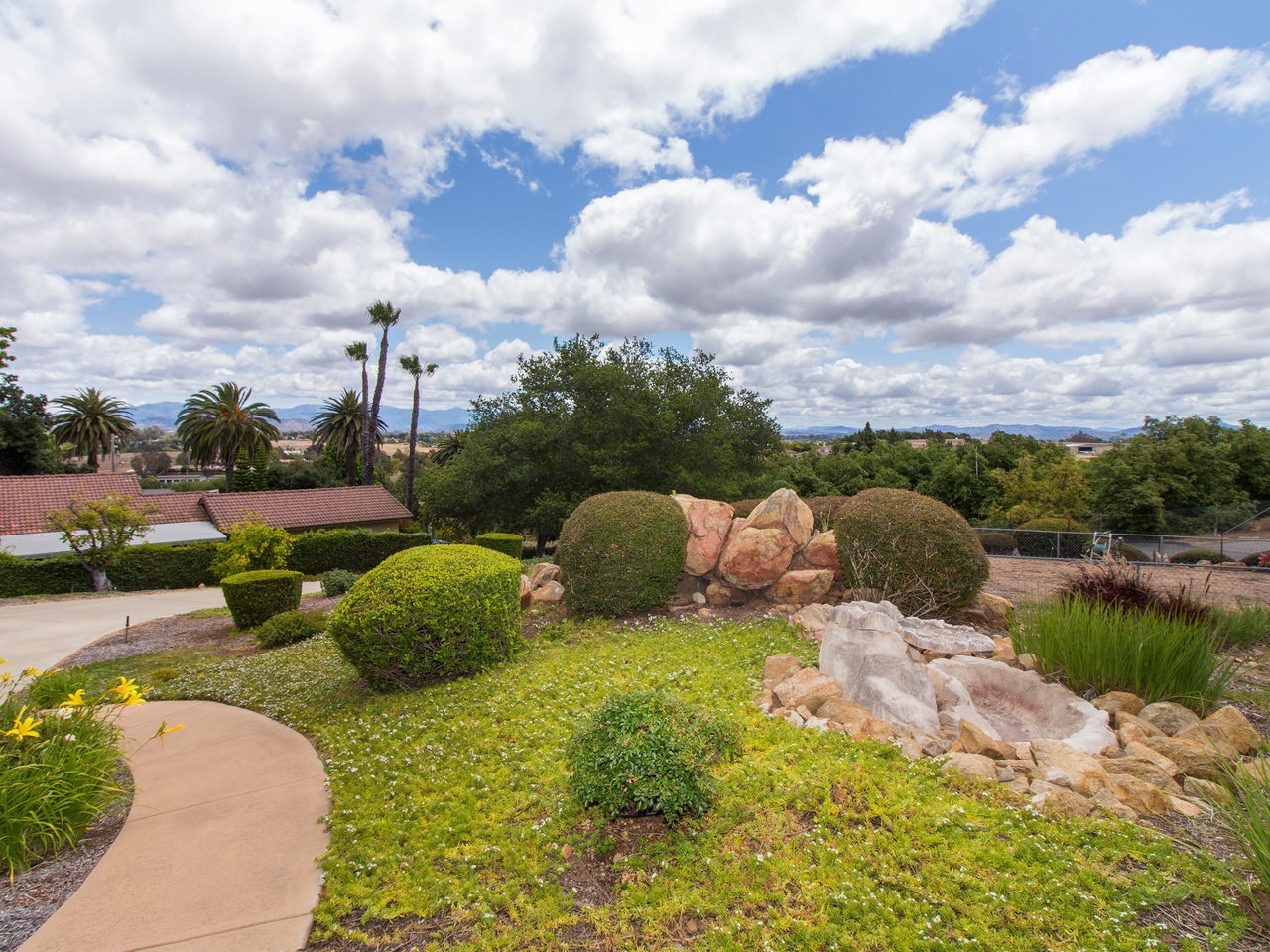 319 Hill Fallbrook Ca Fallbrook, CA 92028 - Photo 22 of 25